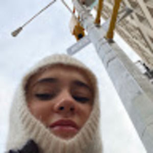 Meet your Posher, Claire